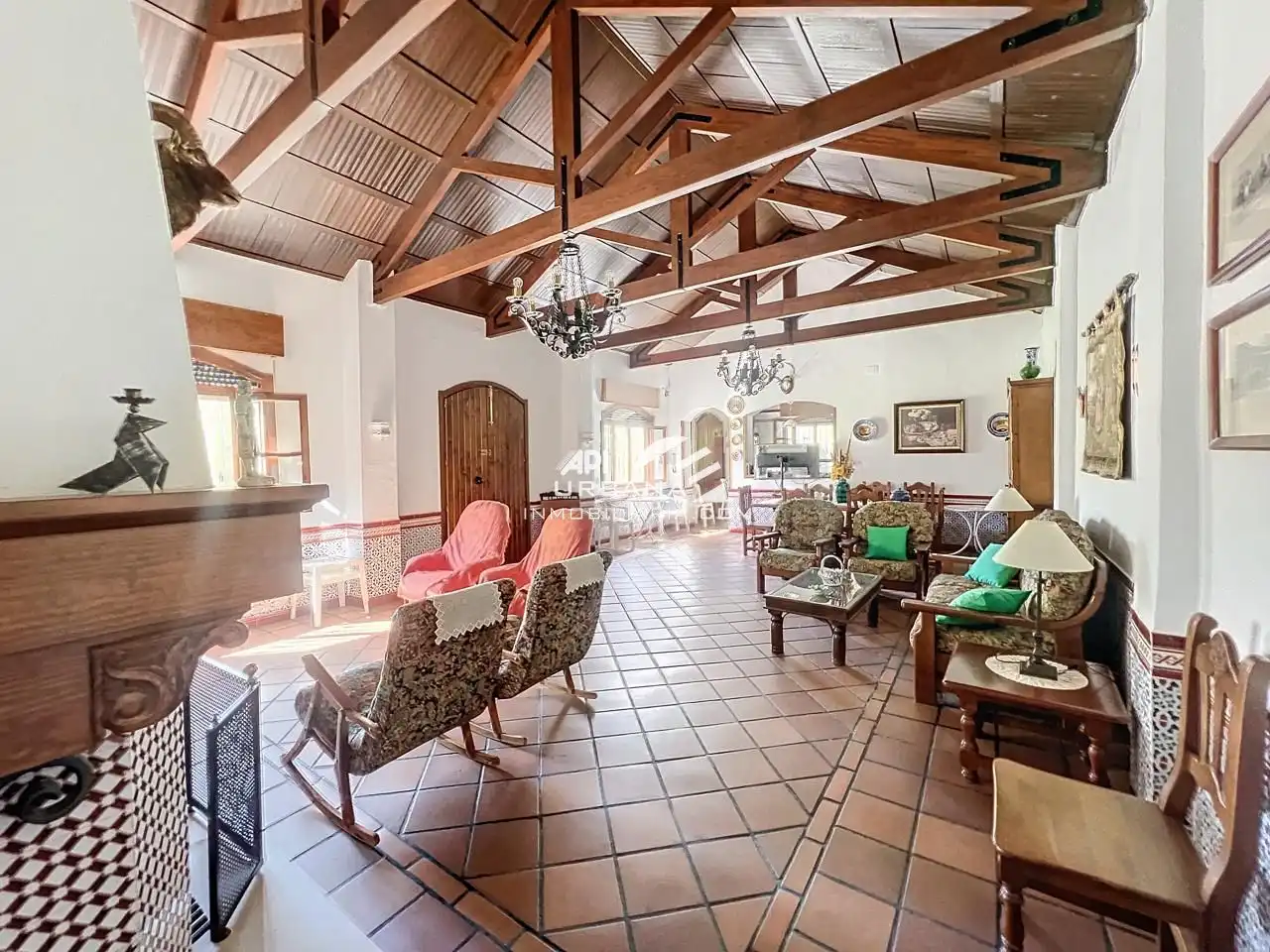 Sala de estar de Casa o chalet en venta en Lucena con Jardín privado, Trastero y Piscina