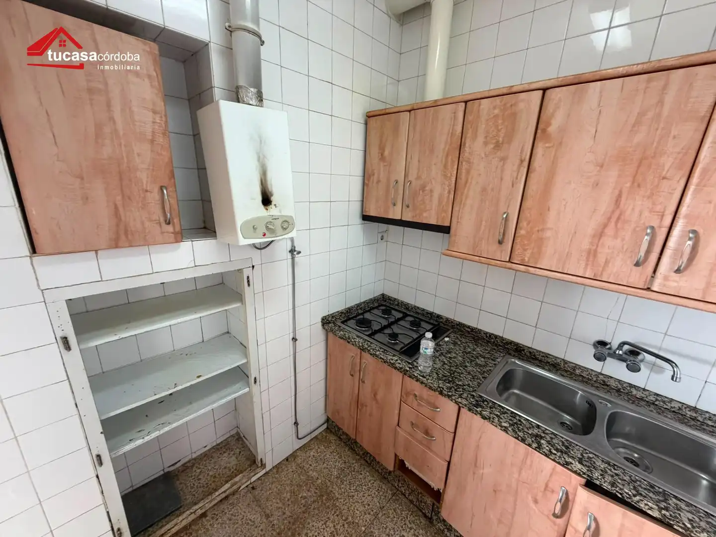 Cuina de Casa o xalet en venda en Córdoba amb Aire condicionat i Traster