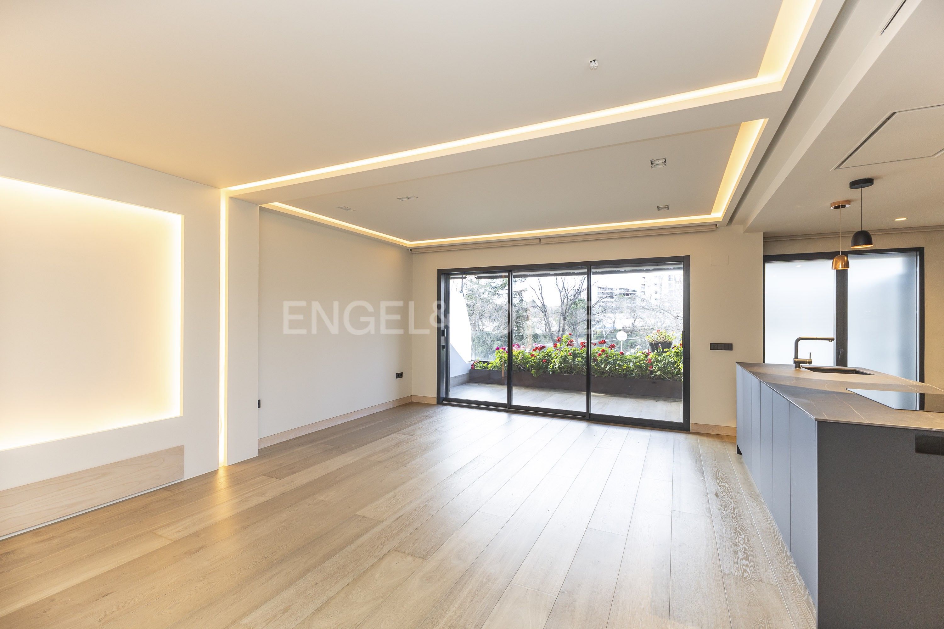 Sala d'estar de Apartament en venda en Alcobendas amb Aire condicionat, Calefacció i Terrassa