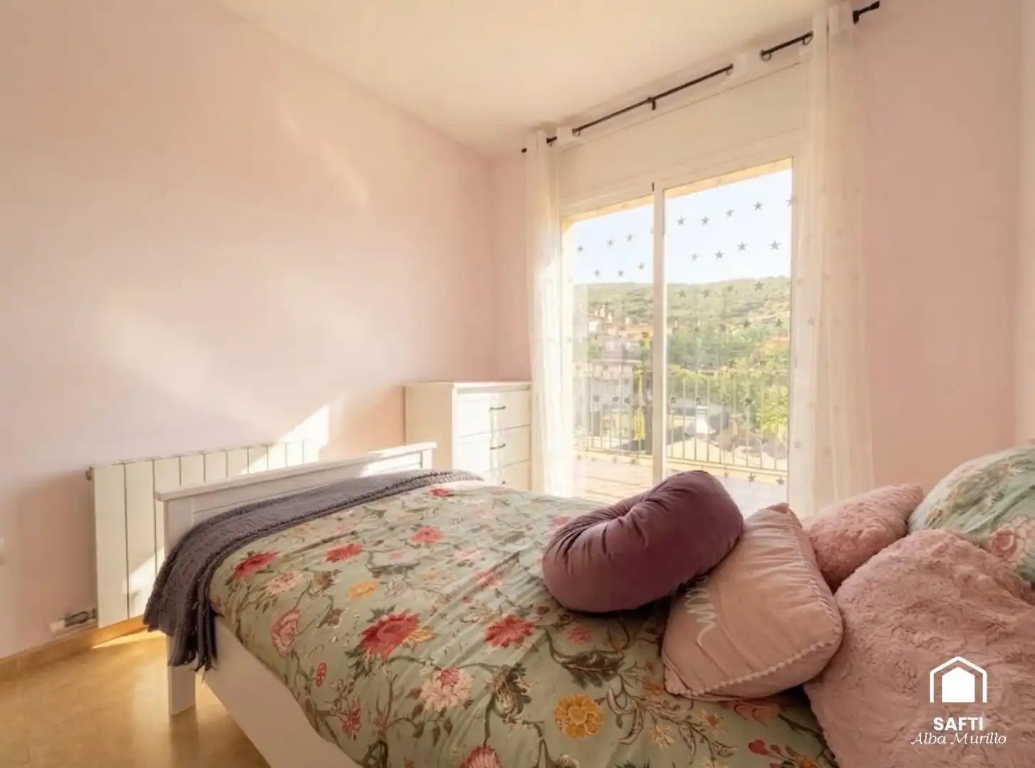 Habitación de Casa adosada en venta en Olivella con Aire acondicionado, Calefacción y Terraza