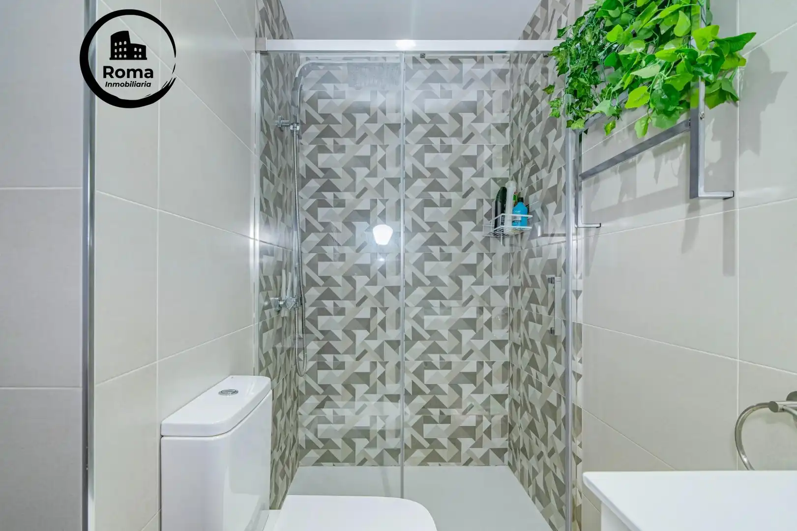 Baño de Dúplex en venta en Armilla con Aire acondicionado y Terraza