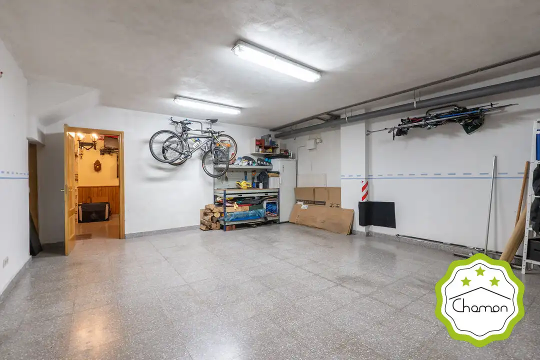 Casa adosada en venta en Loiu con Calefacción y Jardín privado