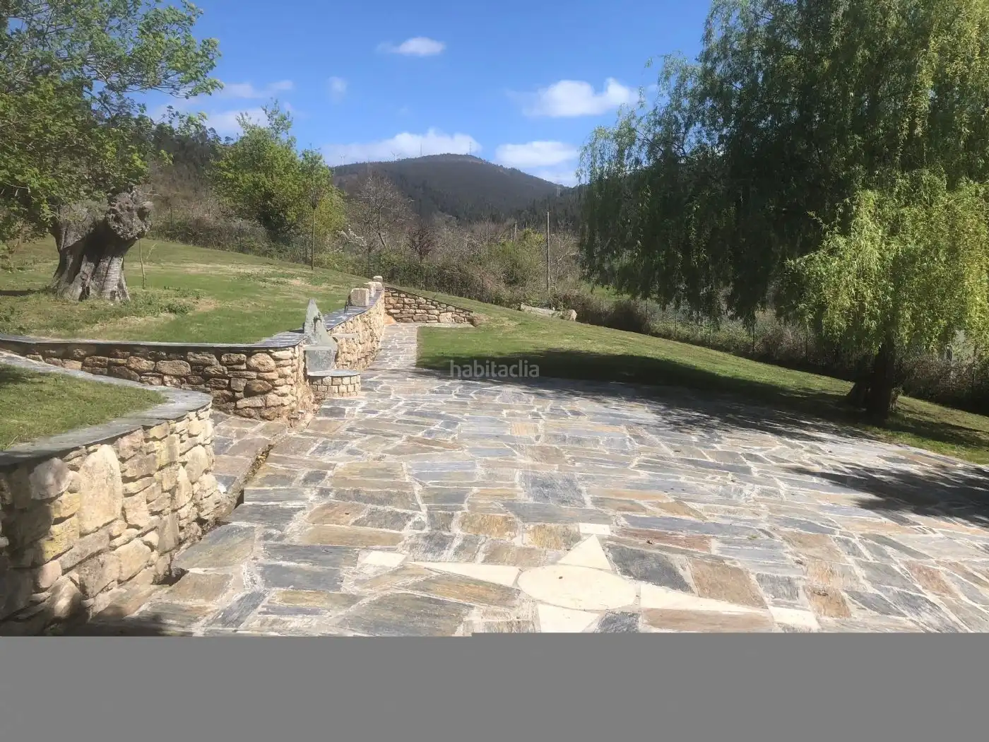 House for sale in Calle Suasbarras 11