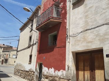 Casa con balcone in vendita a Passeig Enric Granados 5