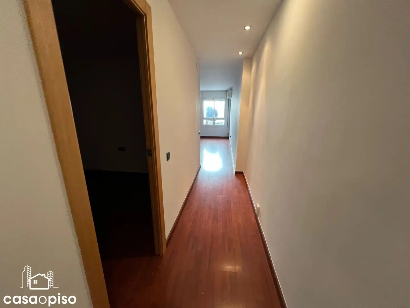 Piso en venta en Terrassa con Aire acondicionado, Calefacción y Trastero