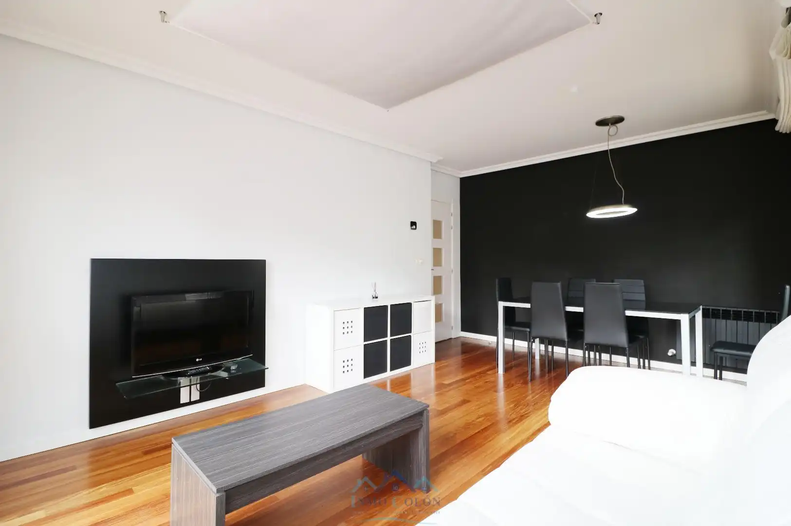 Sala de estar de Piso en venta en Irun  con Calefacción, Parquet y Terraza