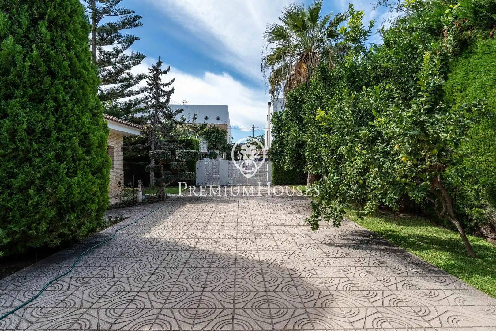 Exterior view of Houses for sale in Cambrils  with Heating, Private garden and Terrace