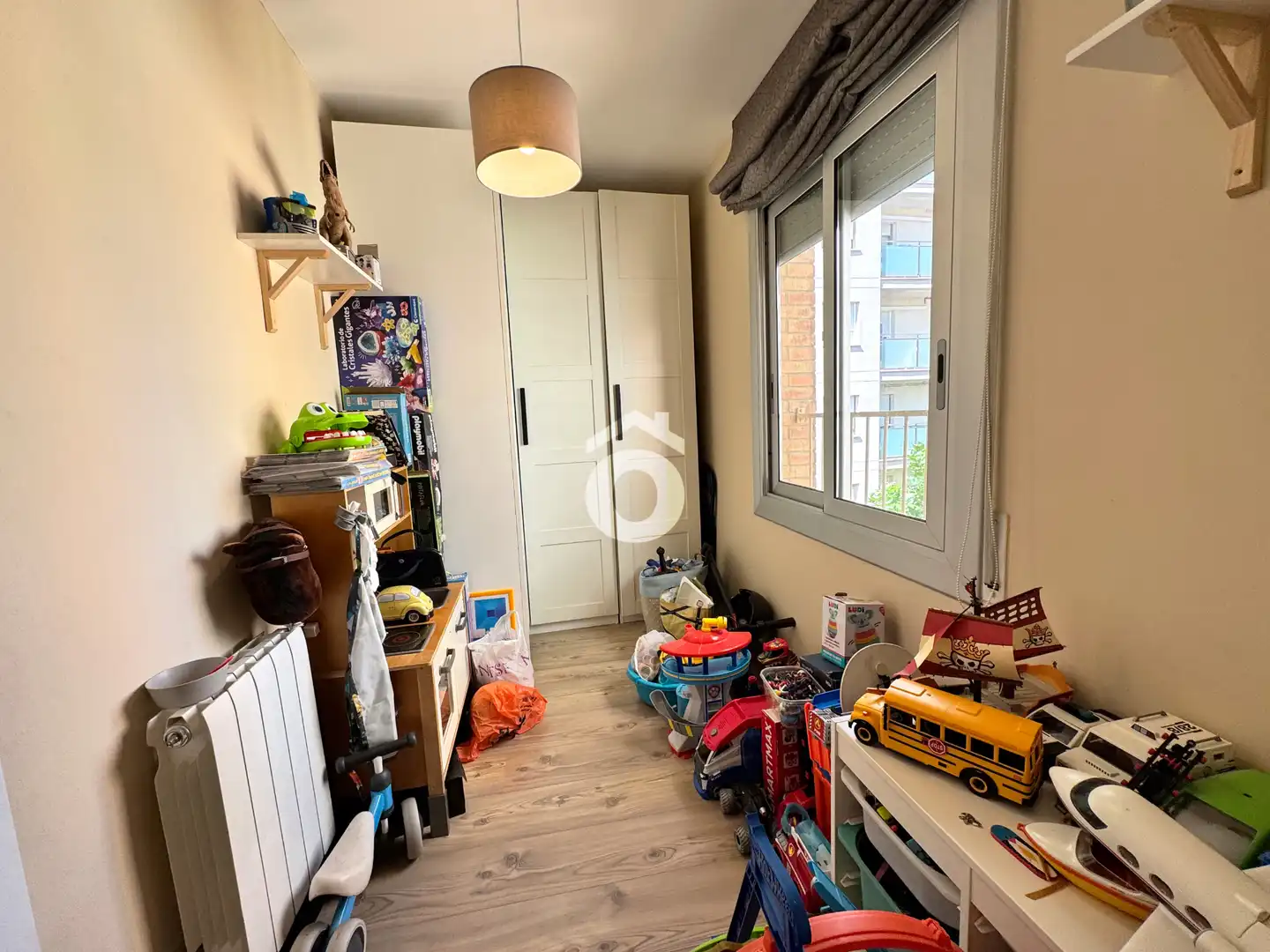 Habitación de Piso en venta en Sant Feliu de Llobregat con Aire acondicionado, Calefacción y Parquet