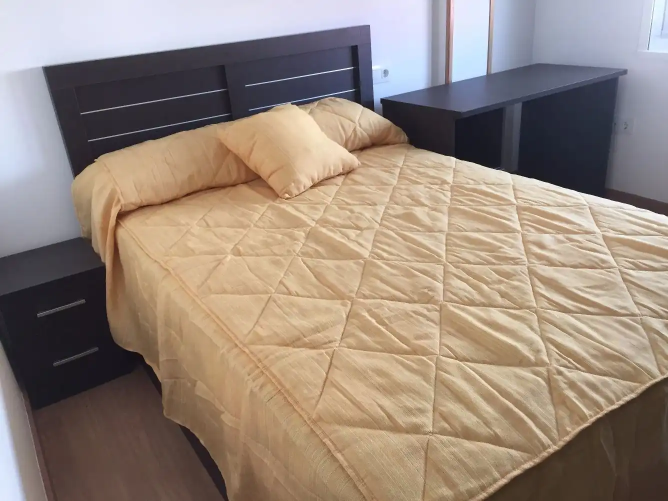 Apartments for rent in Esteiro