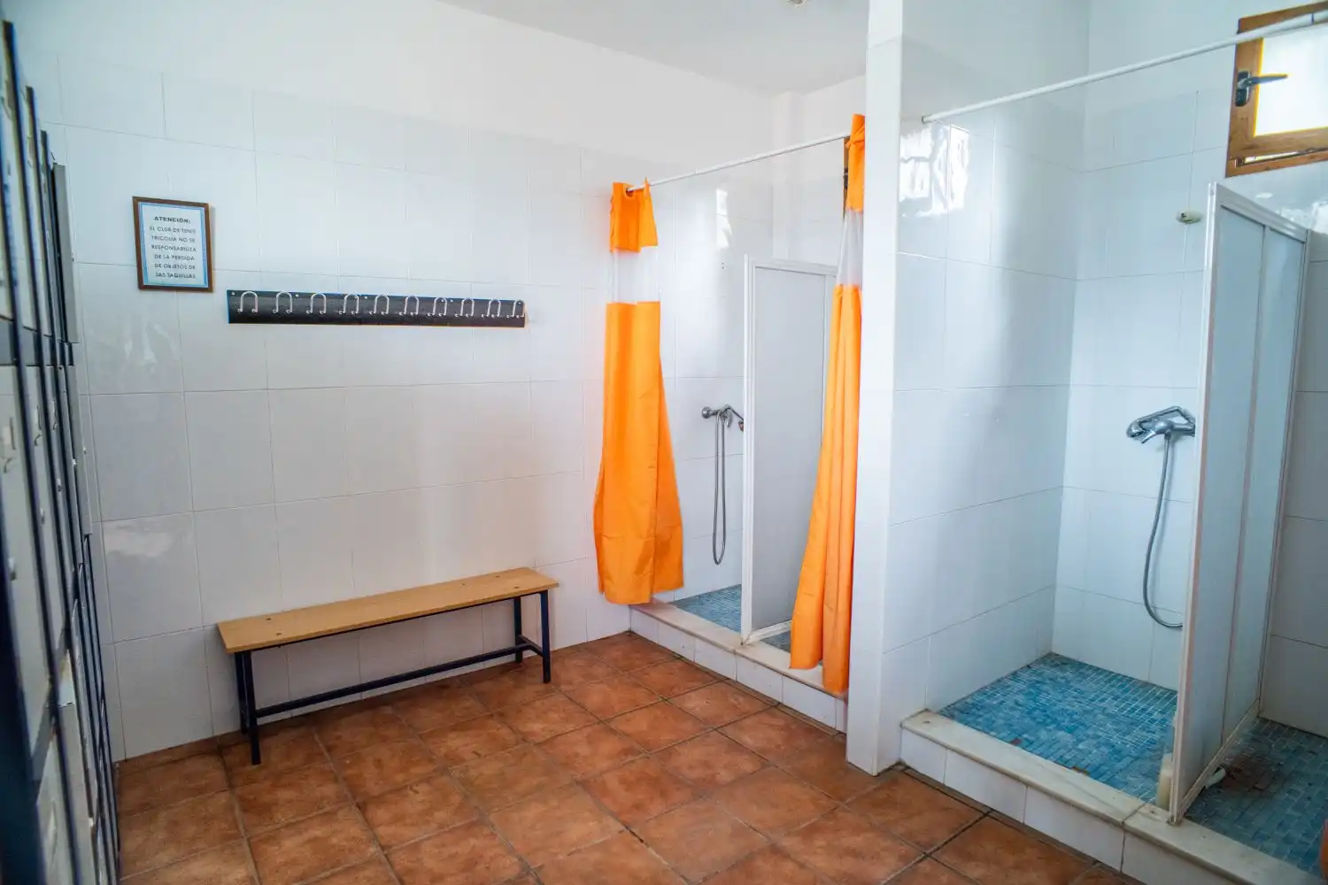 Bany de Casa o xalet en venda en Loja amb Jardí privat, Terrassa i Piscina