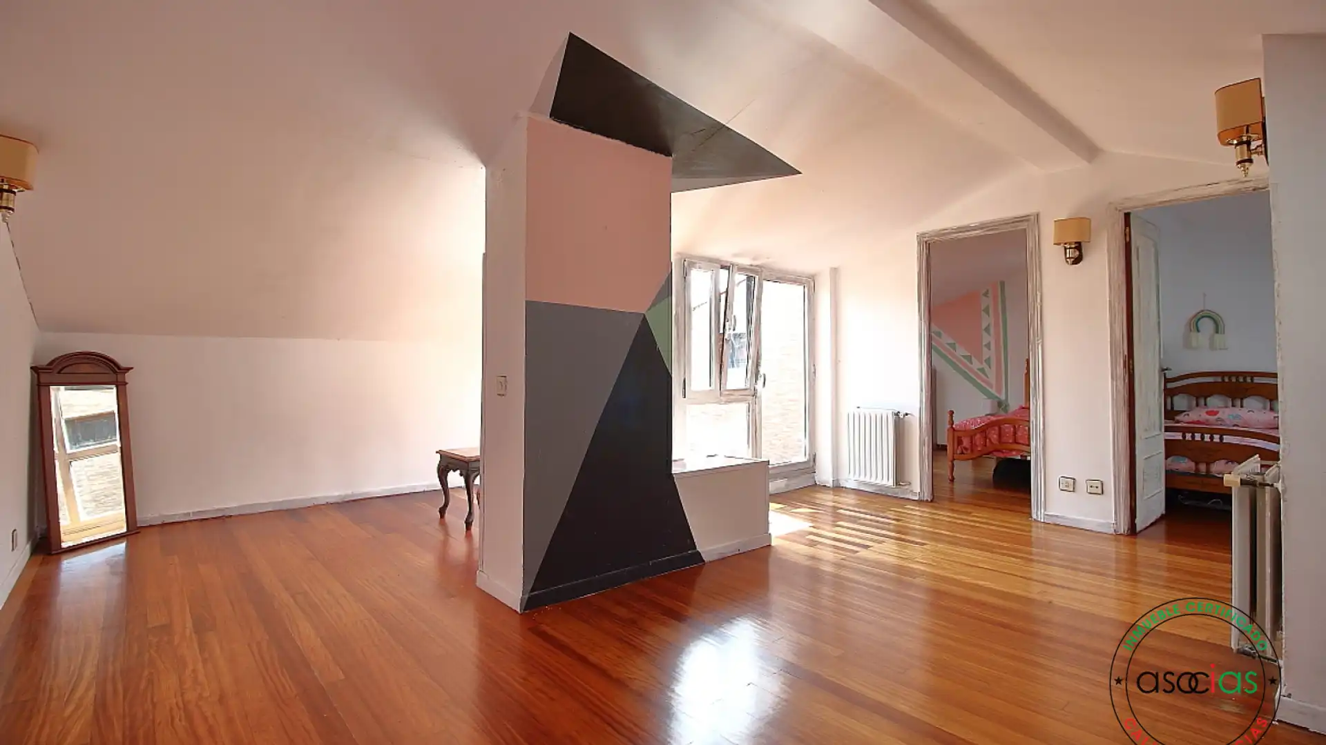 Casa o xalet en venda en Gijón  amb Calefacció, Parquet i Moblat