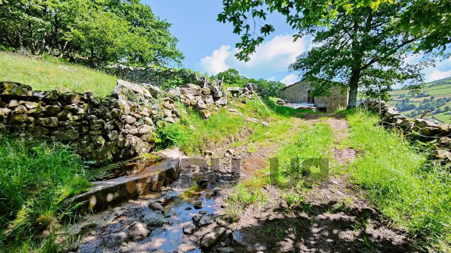 Casa rústica en venta en Vegaloscorrales, imagen 16