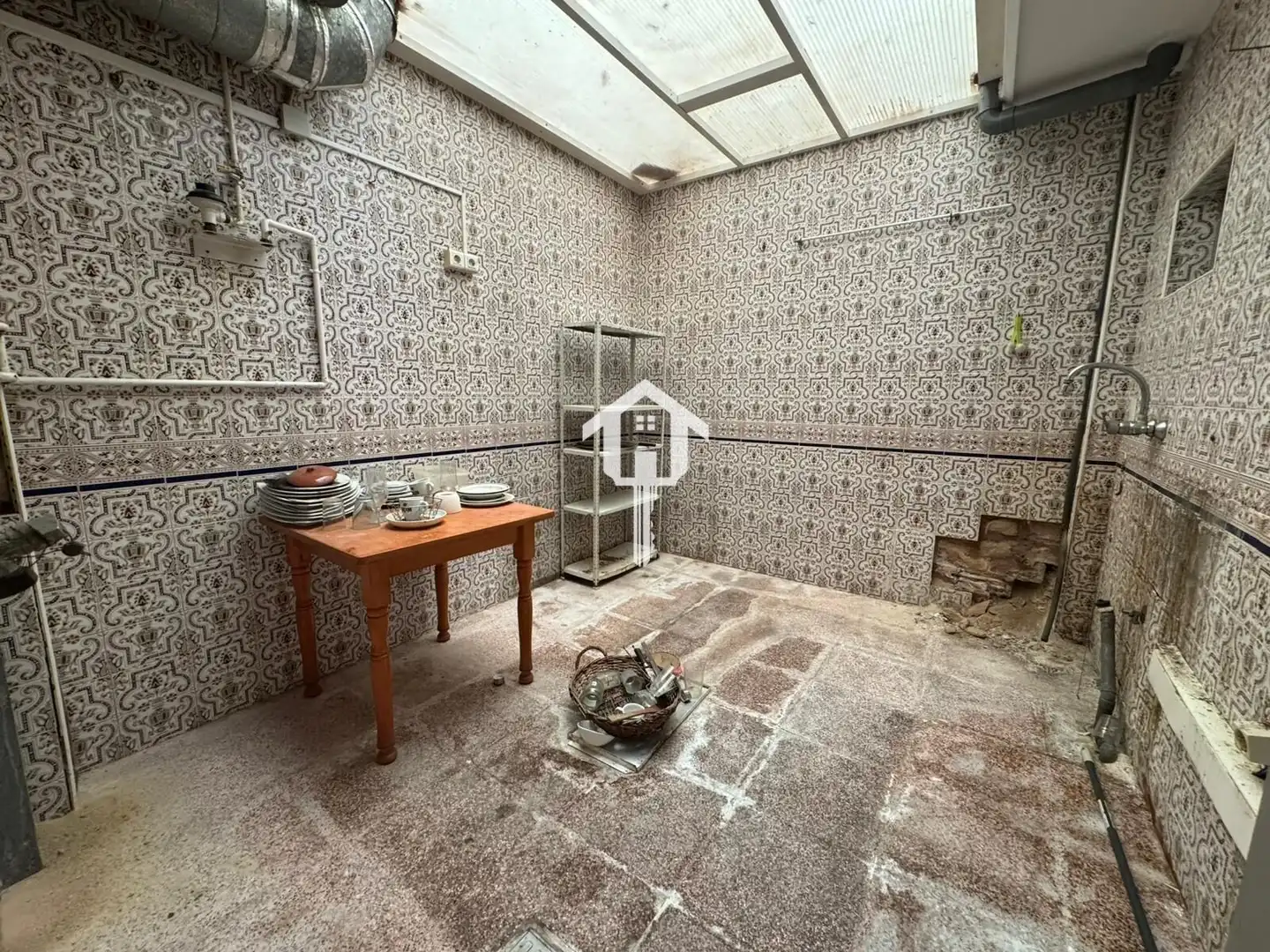 Casa adosada en venta en Alicante / Alacant con Terraza, Trastero y Amueblado