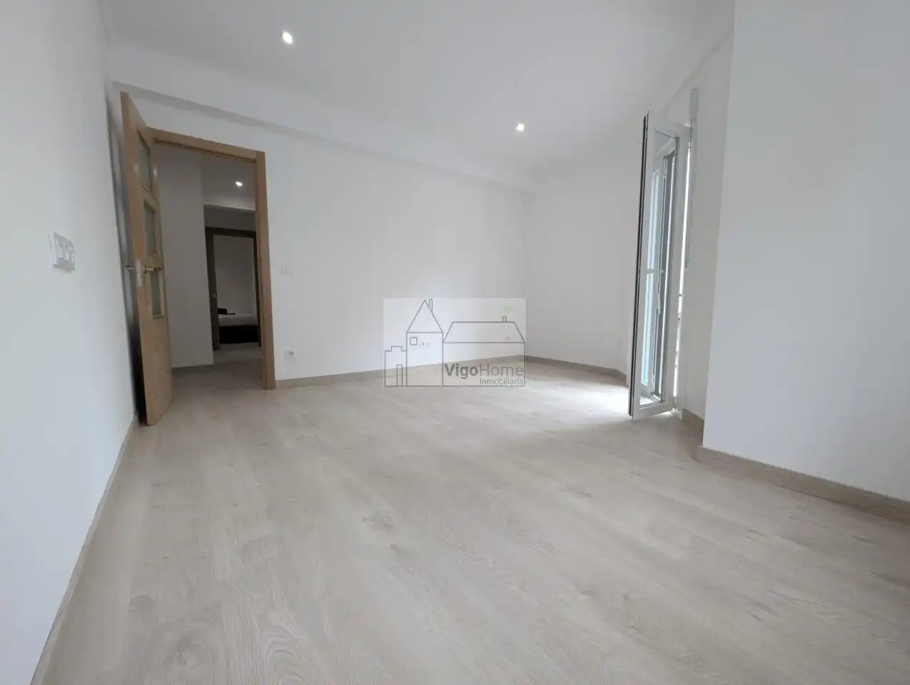 Sala de estar de Piso de alquiler en Vigo  con Calefacción, Terraza y Amueblado