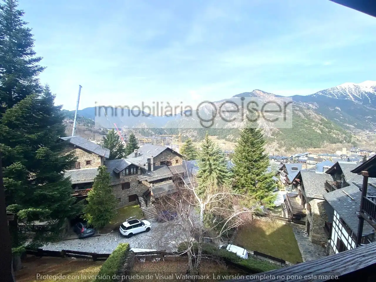 Vista exterior de Dúplex en venta en Ordino con Calefacción, Parquet y Terraza