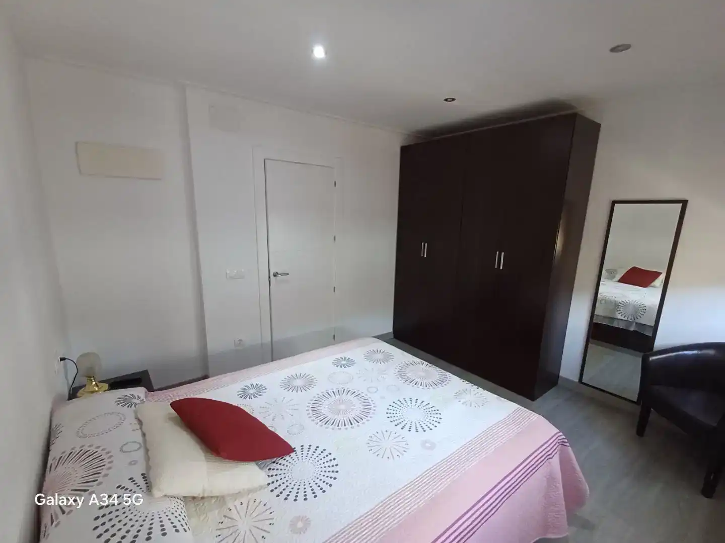 Habitación de Piso en venta en Banyeres de Mariola con Parquet y Amueblado
