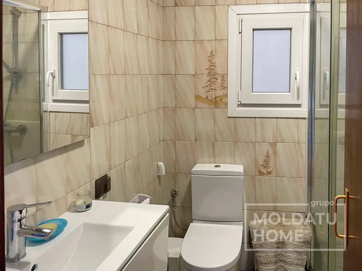 Bathroom of Flat for sale in Donostia - San Sebastián   with Heating and Terrace