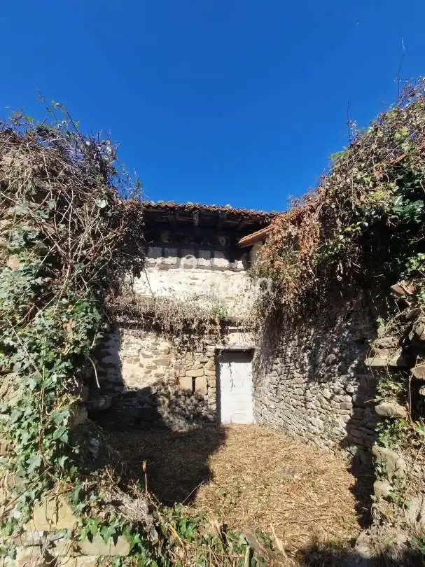 Vista exterior de Edificio en venta en Zeberio