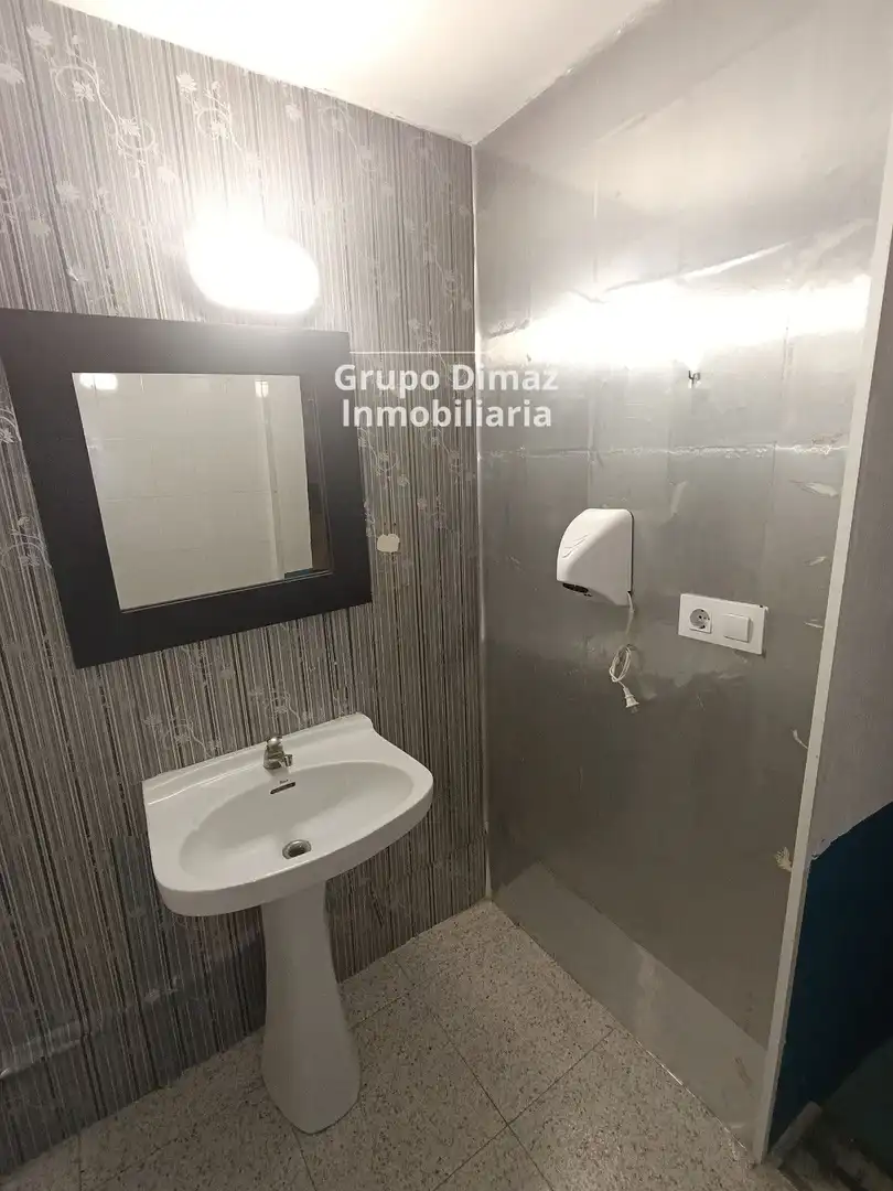 Local commercial à louer à almeria, imagen 15