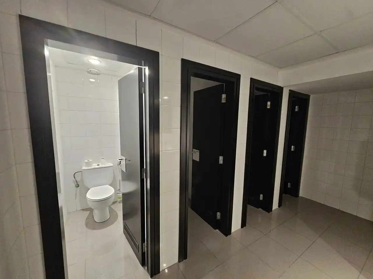 Badezimmer von Büro zur Miete in Vitoria - Gasteiz