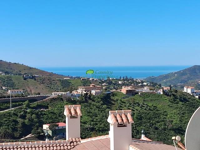 Casa-chalet en Venta en Cómpeta