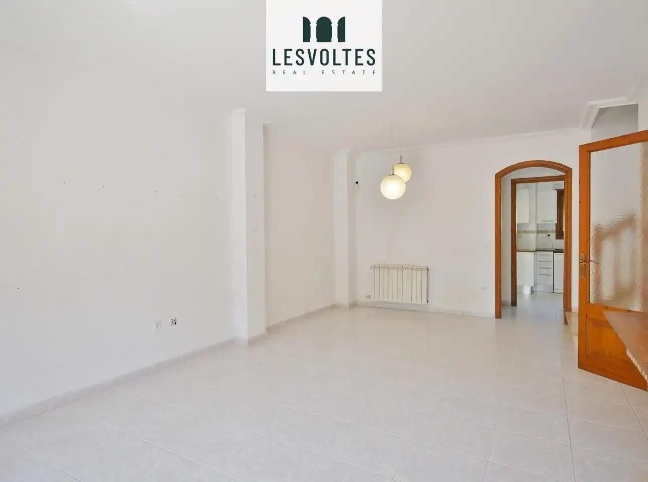 Houses for sale in Nàpols, Avinguda Catalunya