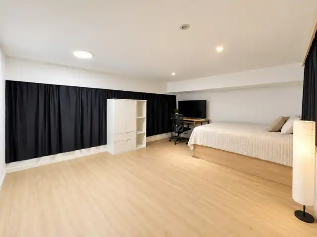 Business premises for transfer in Carrer de València, imagen 34