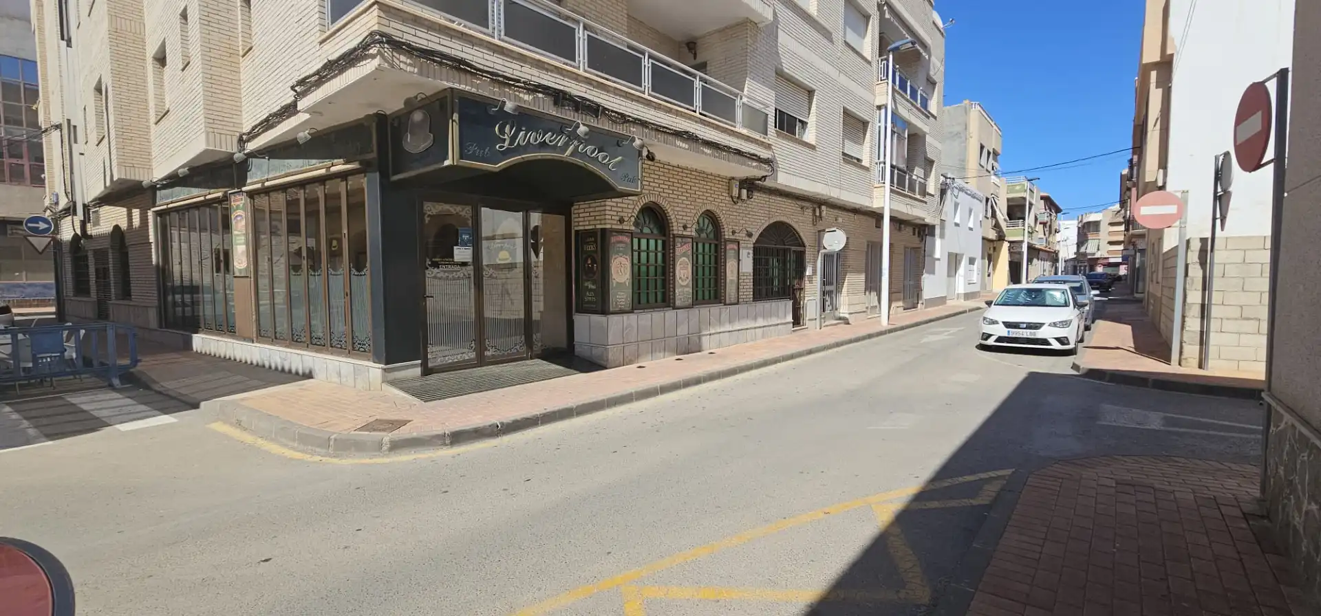 Local en traspaso en San Pedro del Pinatar con Aire acondicionado, Calefacción y Terraza