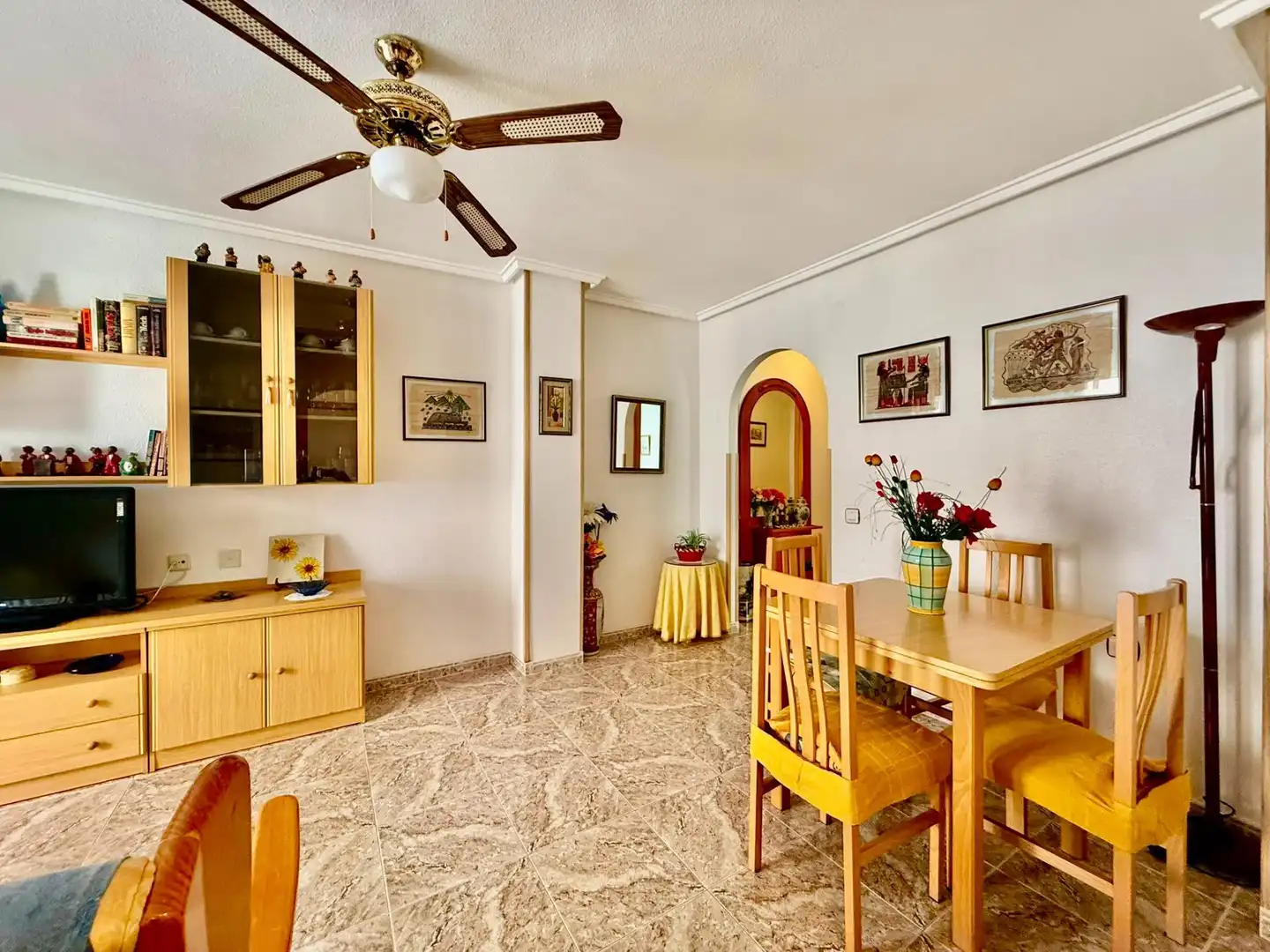 Apartment with lift for sale in Avenida PINOSO DE 12, imagen 4