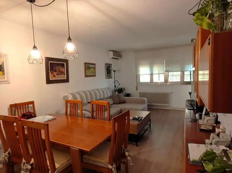 Sala d'estar de Pis en venda en Madrid amb Aire condicionat, Calefacció i Parquet
