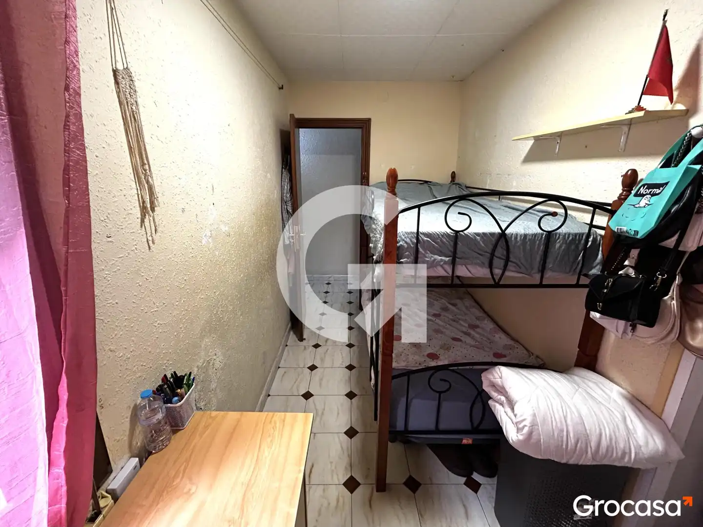Bedroom of Flat for sale in Mataró  with Air Conditioner, Furnished and Oven