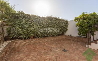 Garden of Single-family semi-detached for sale in  Granada Capital  with Air Conditioner, Terrace and Community pool