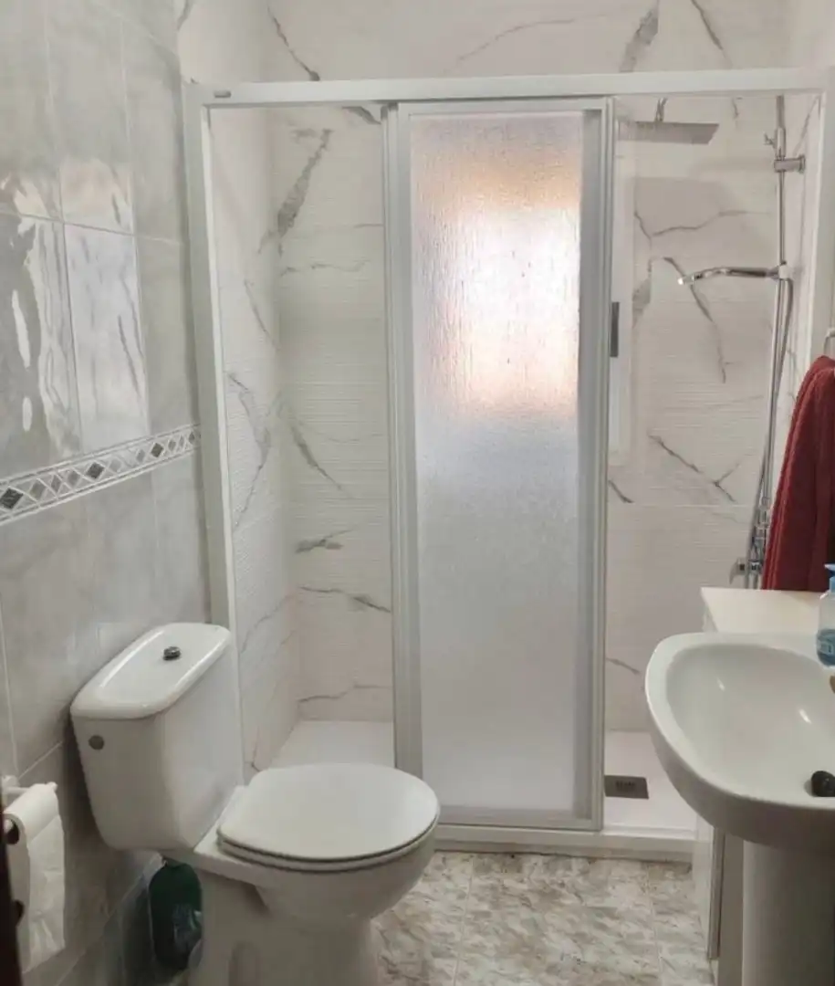 Bathroom of Houses for sale in Jaén  with Air Conditioner, Heating and Private garden
