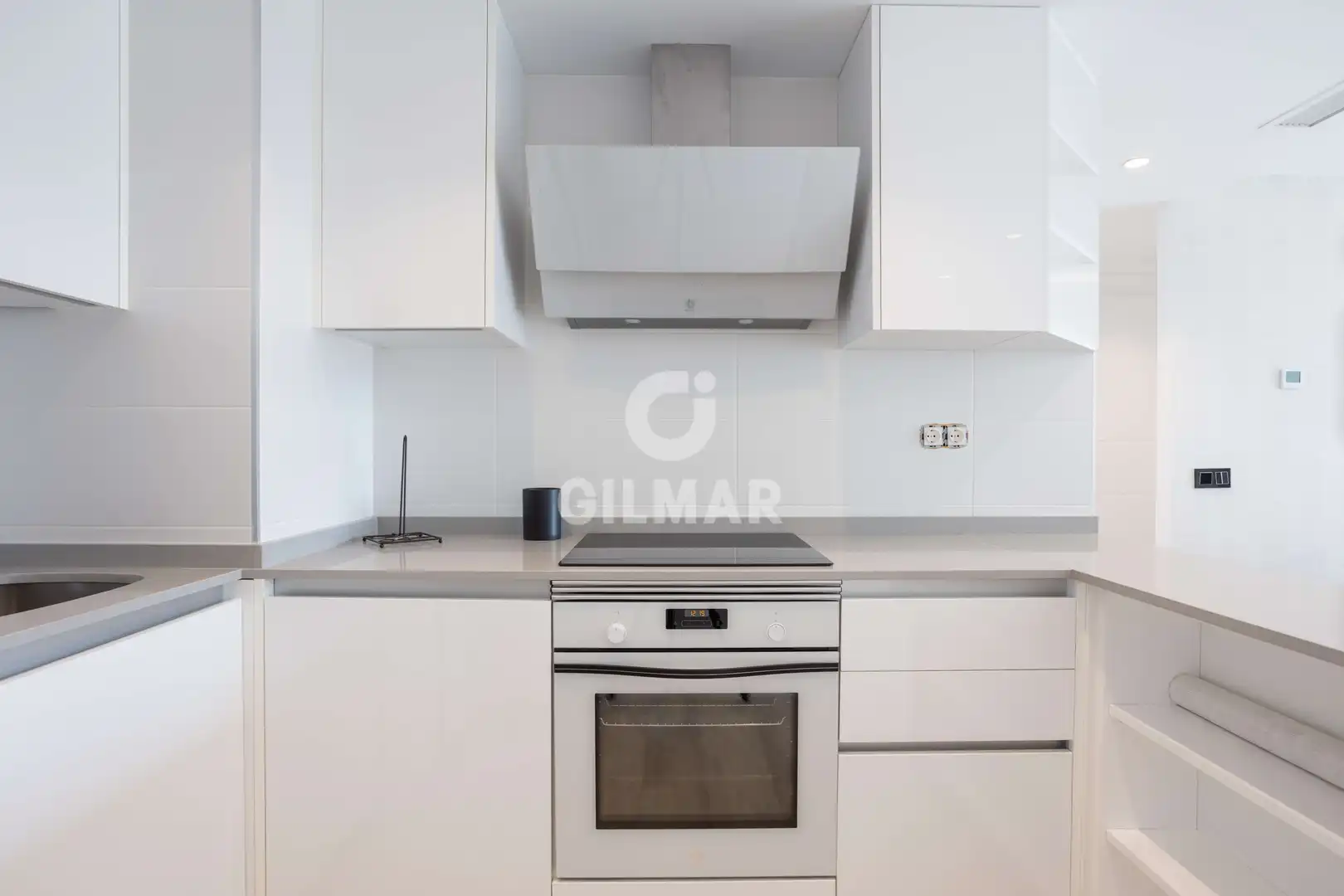 Penthouse with terrace for sale in Nueva Andalucía, imagen 15