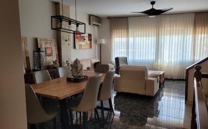 Dining room of House or chalet for sale in Sabadell  with Air Conditioner, Heating and Terrace