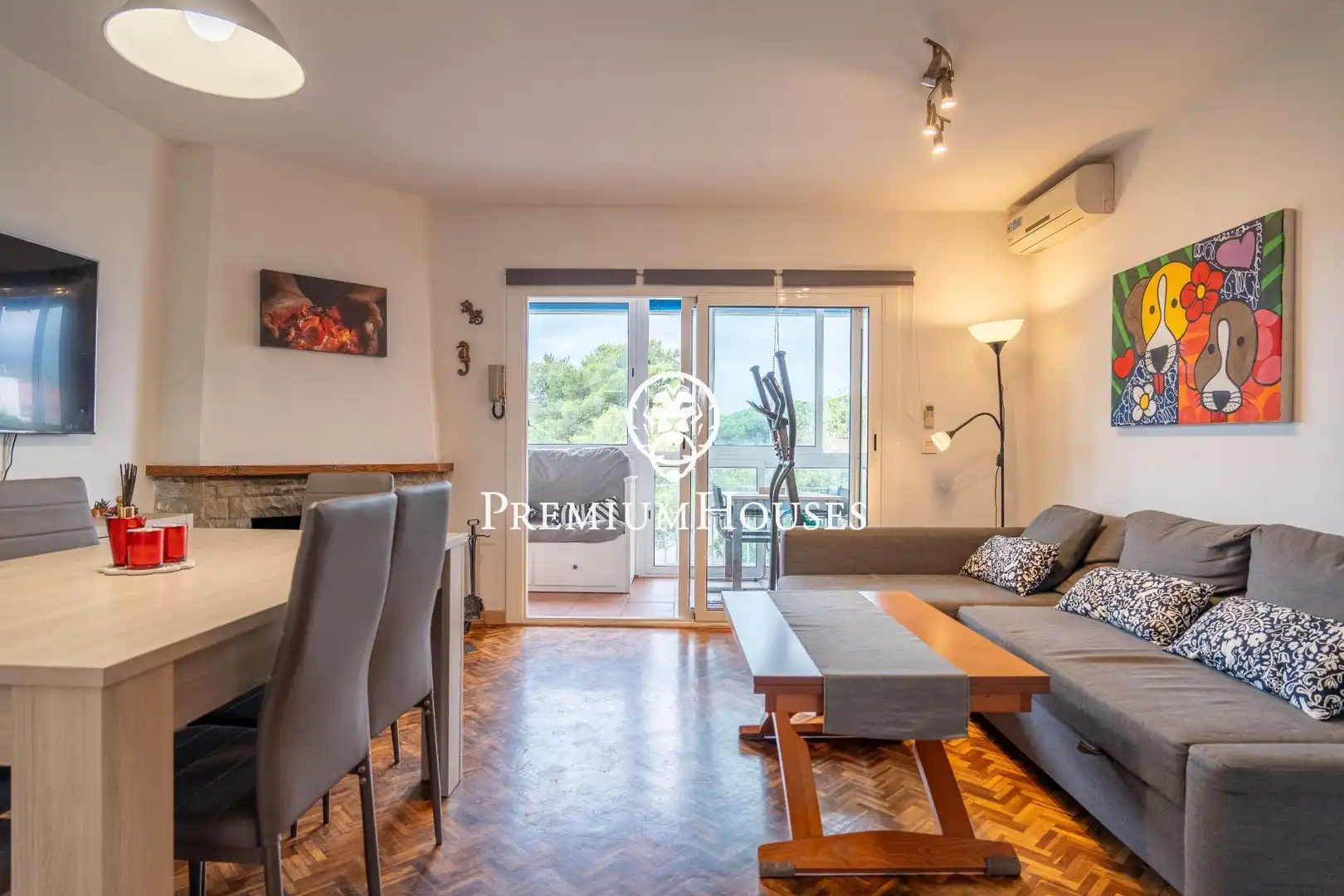 Wohnzimmer von Dachboden zum Verkauf in Gavà mit Heizung, Parkett und Terrasse