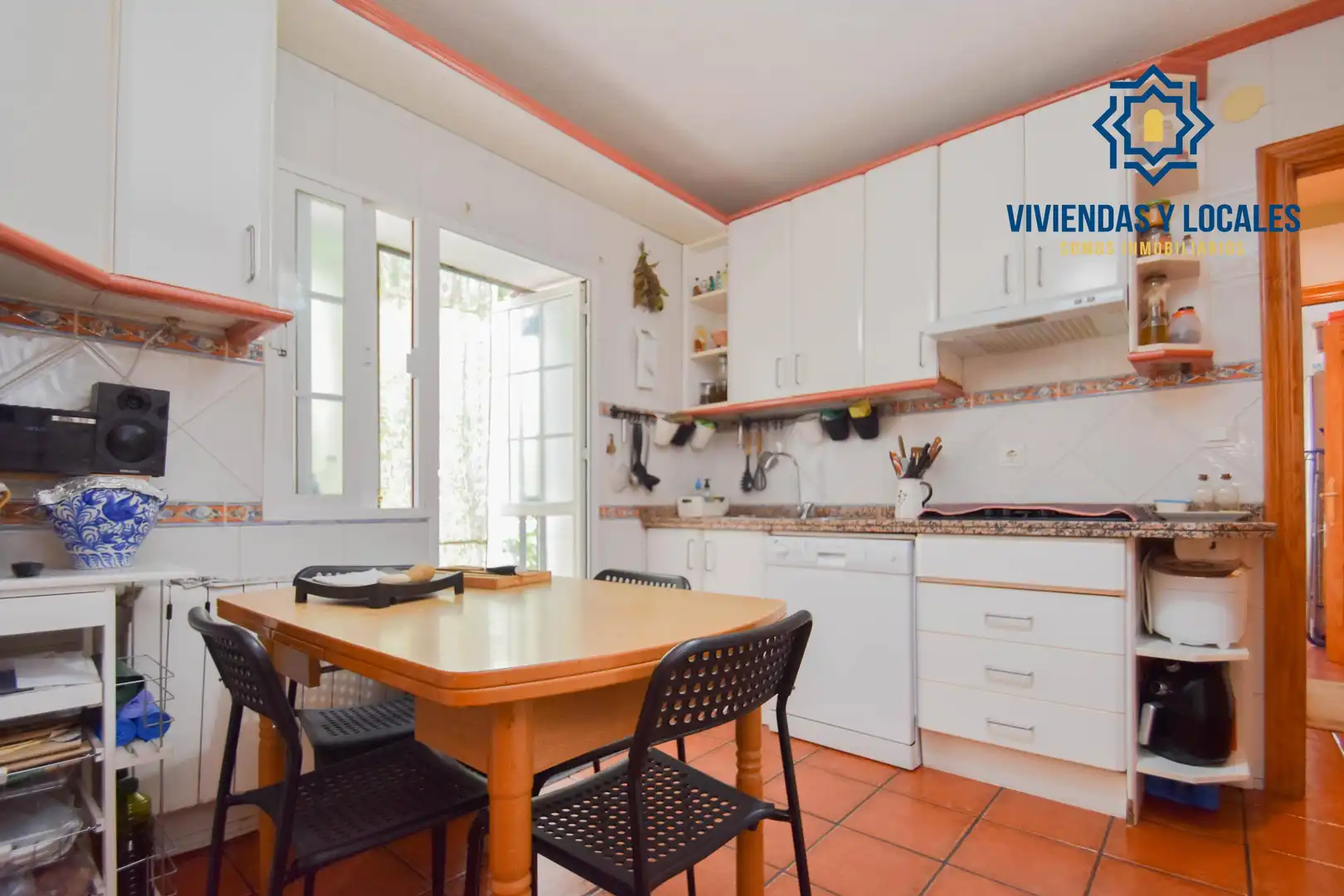 Detached house with pool for sale in Calle de Malacavi, imagen 13