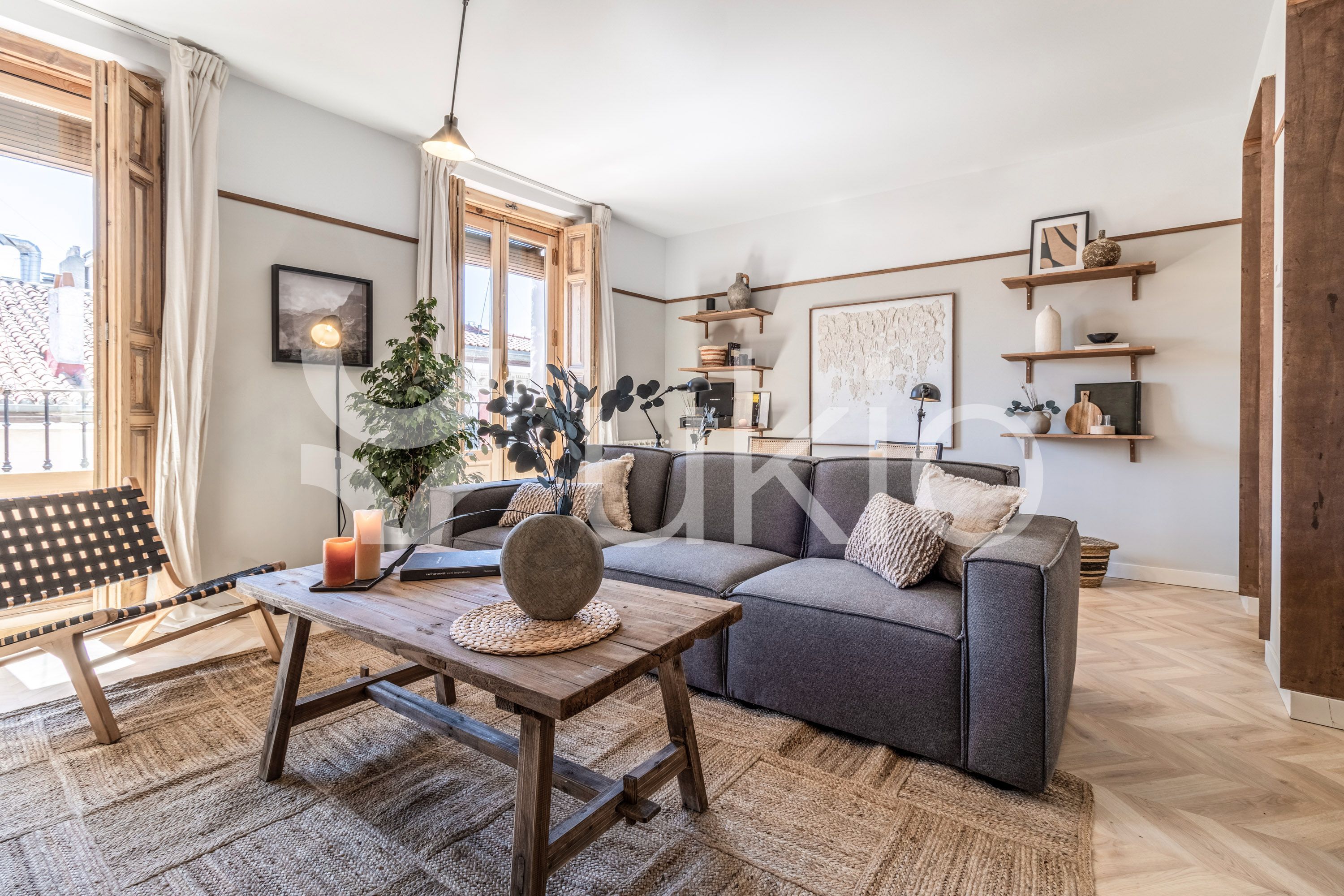 Sala d'estar de Apartament de lloguer en  Madrid Capital amb Aire condicionat, Calefacció i Moblat