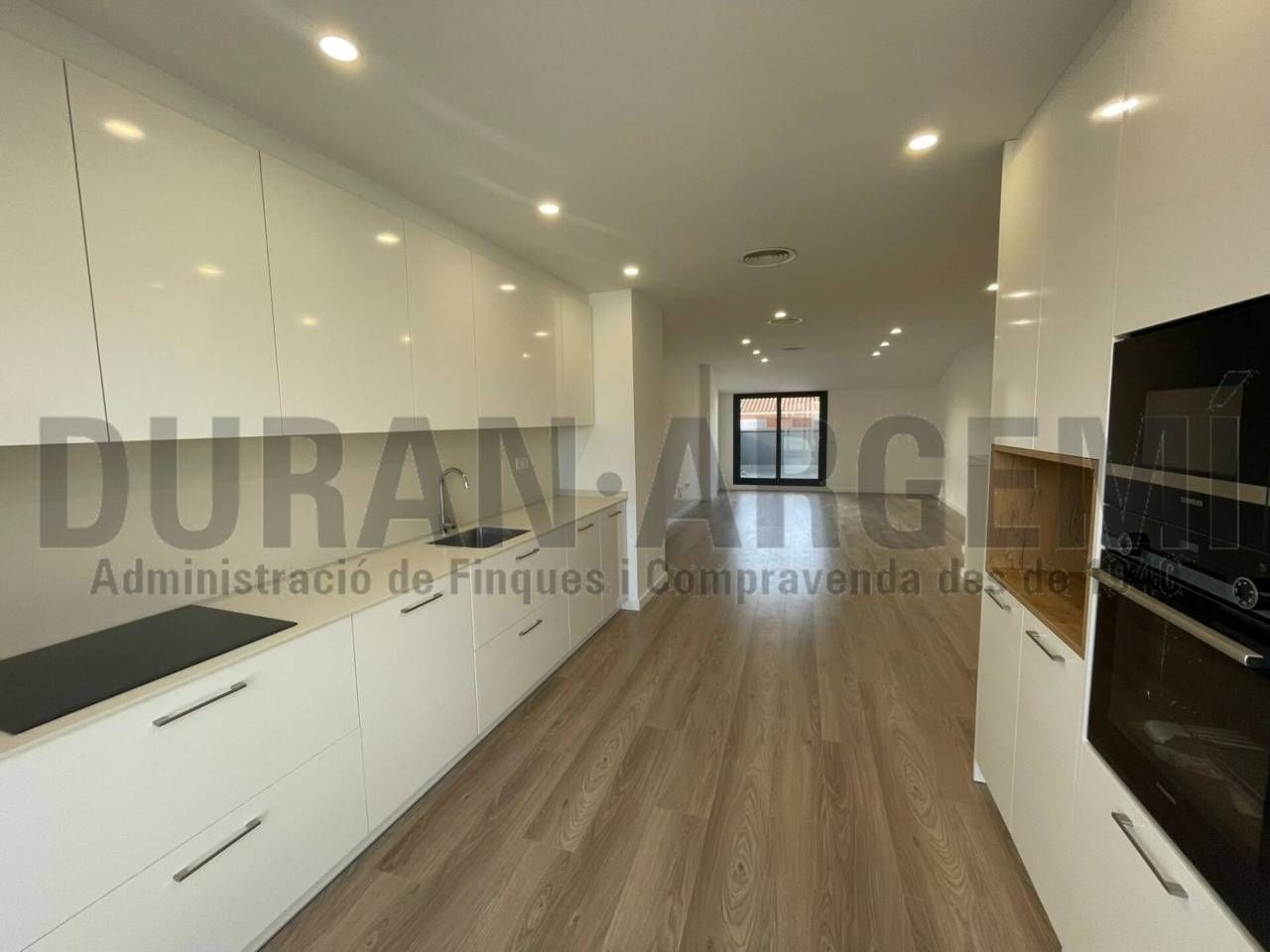 Dúplex en venda en Terrassa amb Aire condicionat, Calefacció i Jardí privat