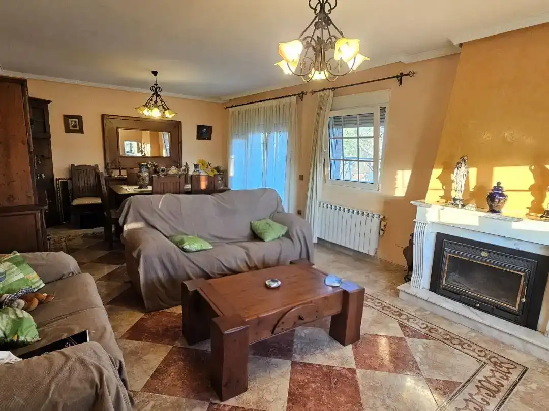 Sala de estar de Piso en venta en Valdemorillo con Aire acondicionado, Jardín privado y Trastero