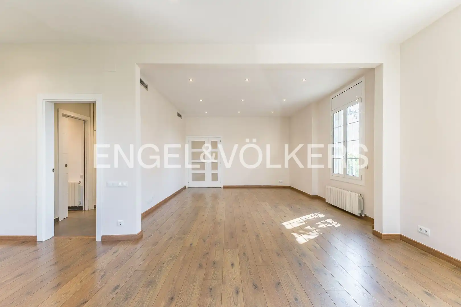 Comedor de Piso en venta en Barcelona con Aire acondicionado y Calefacción
