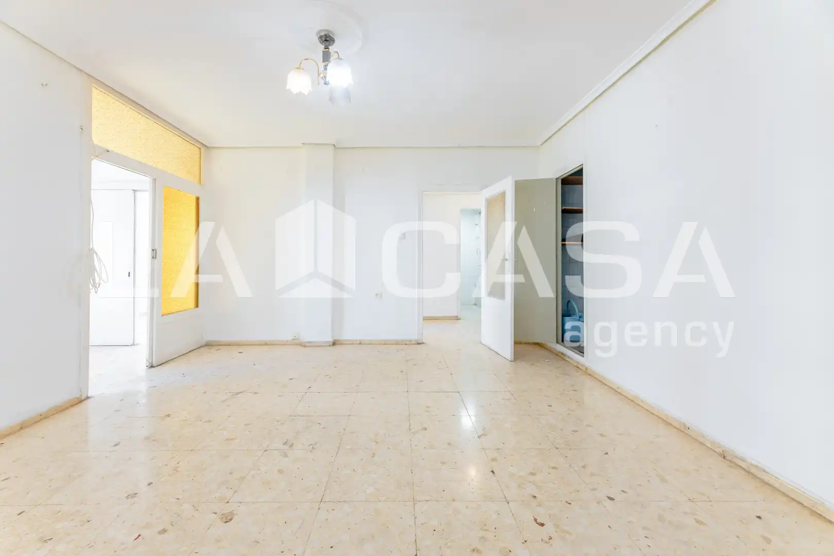 Flat for sale in Valencia