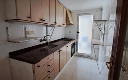 Kitchen of Flat for sale in Sueca  with Alarm