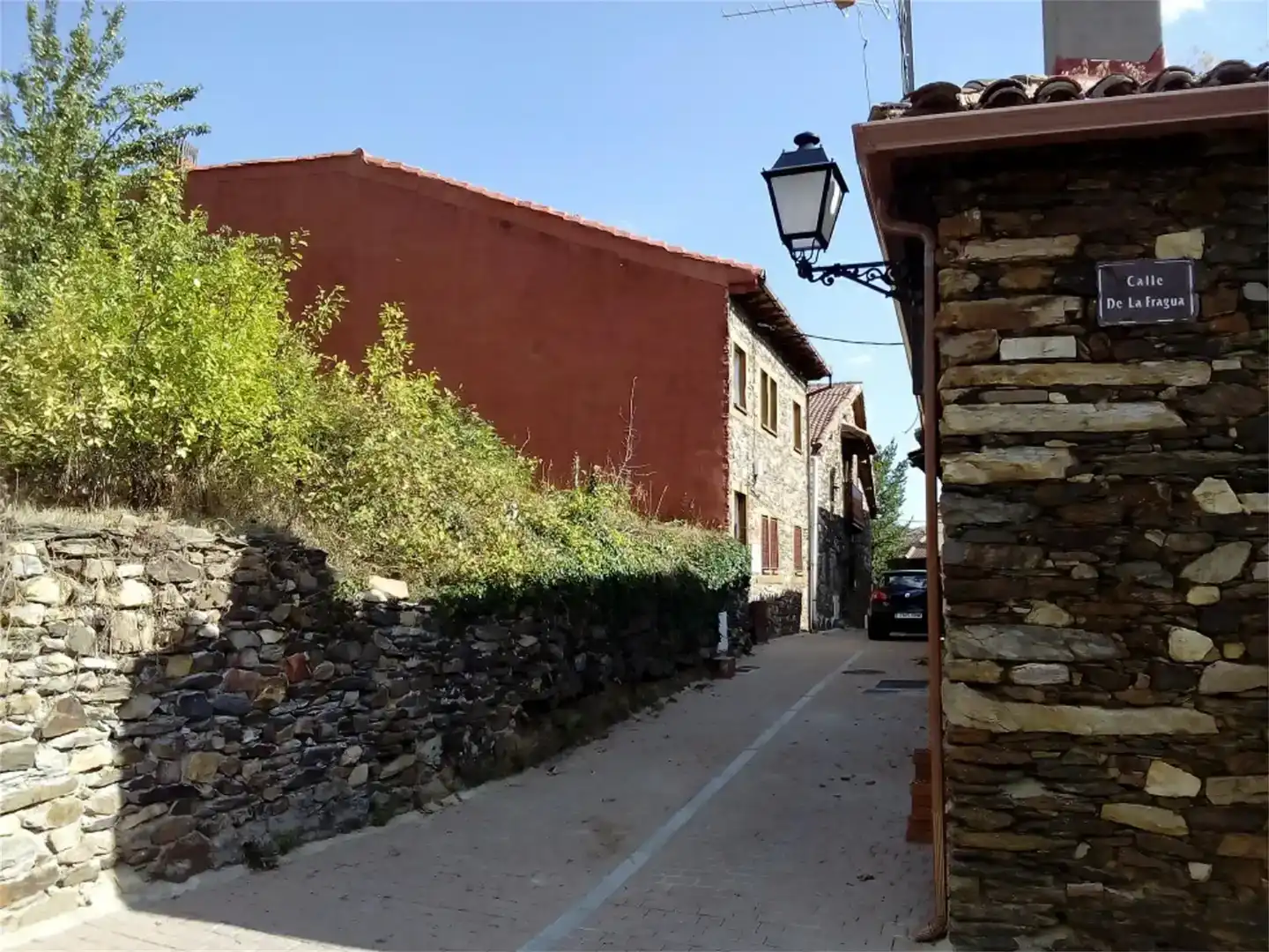 Vista exterior de Terreno en venta en Puebla de la Sierra, Madrid