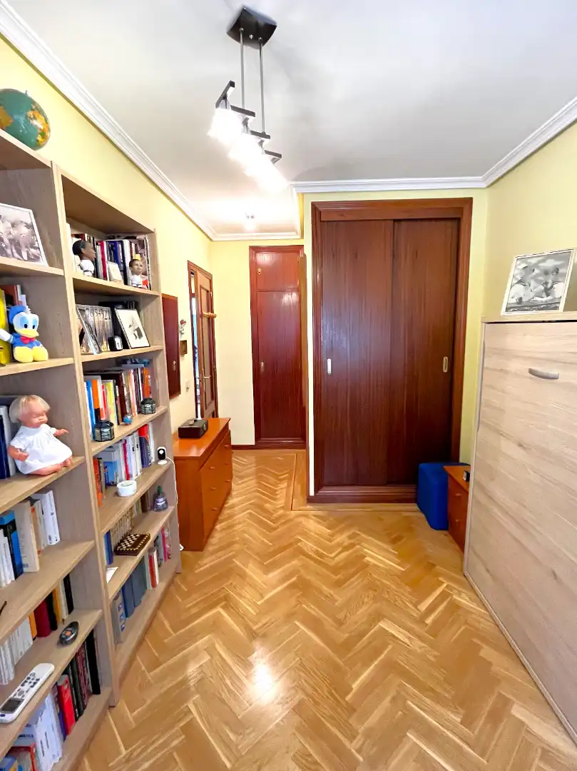 Wohnung zum Verkauf in Madrid mit Klimaanlage, Heizung und Abstellraum