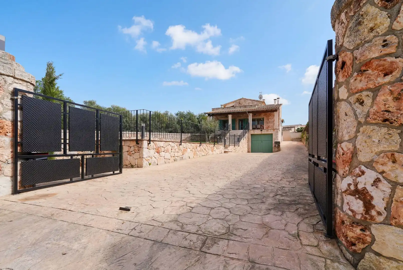 Exterior view of Houses for sale in Sineu  with Air Conditioner, Heating and Private garden