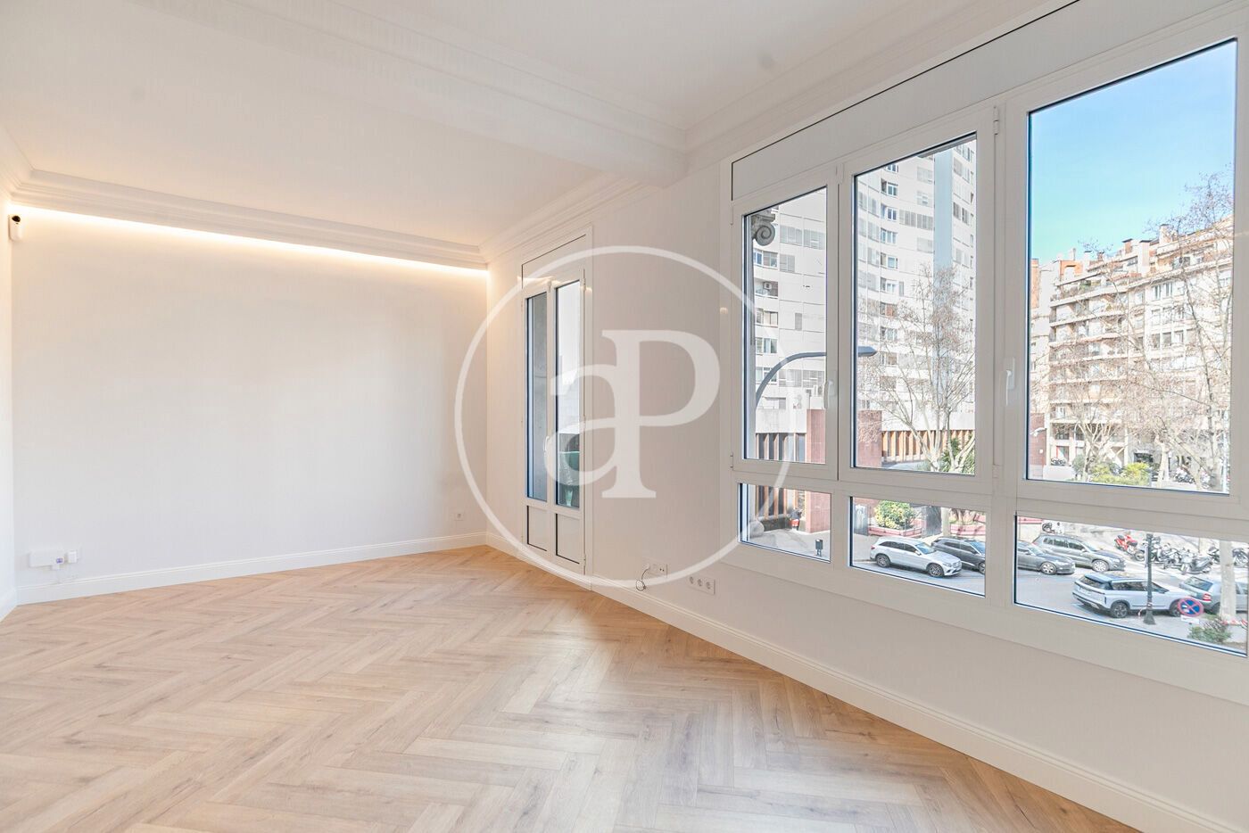 Vista exterior de Pis en venda en  Barcelona Capital amb Aire condicionat, Calefacció i Balcó