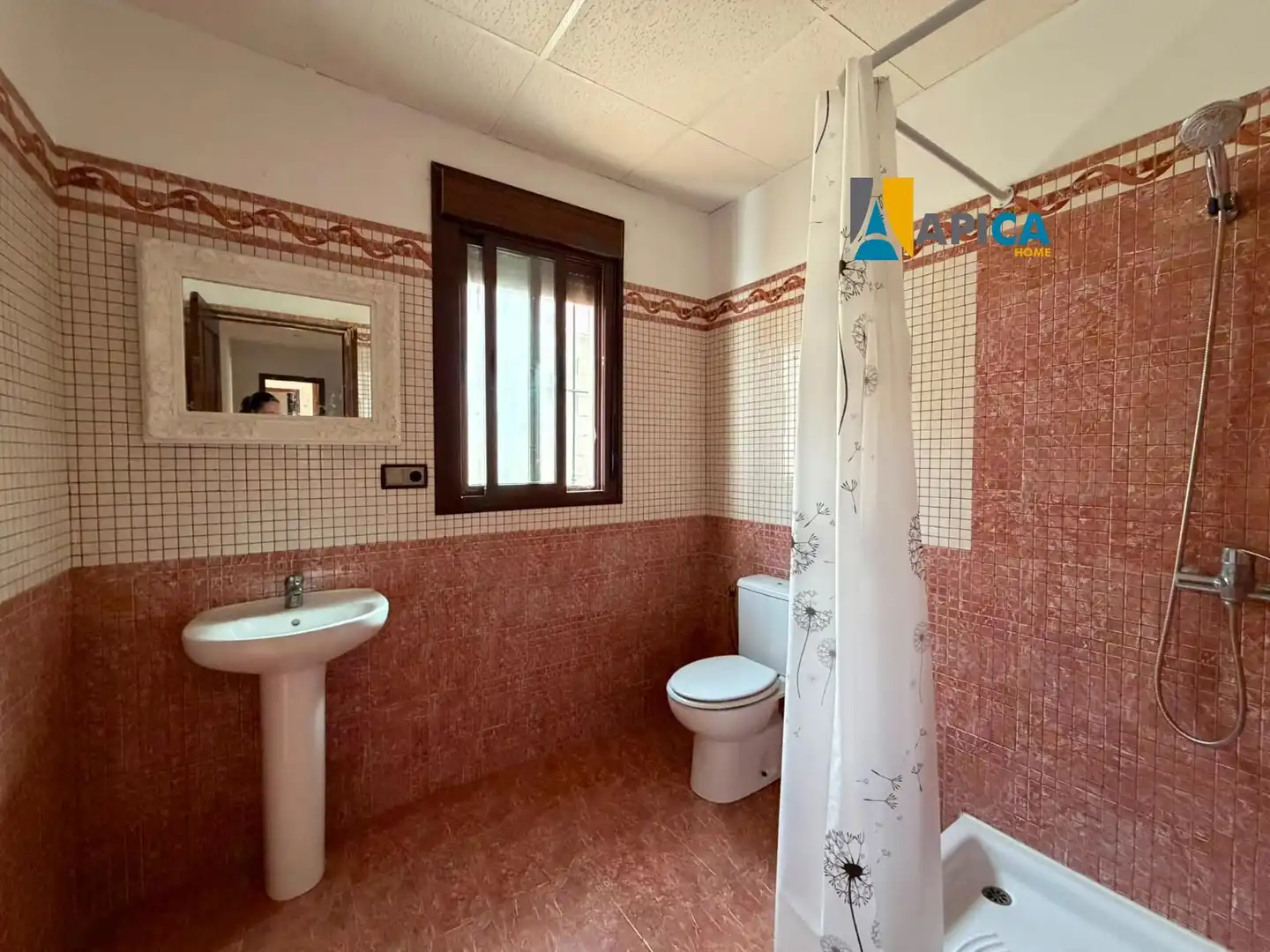 Baño de Casa o chalet en venta en Chiclana de la Frontera con Aire acondicionado, Terraza y Trastero