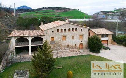 Vista exterior de Casa o xalet en venda en Vic amb Jardí privat i Terrassa