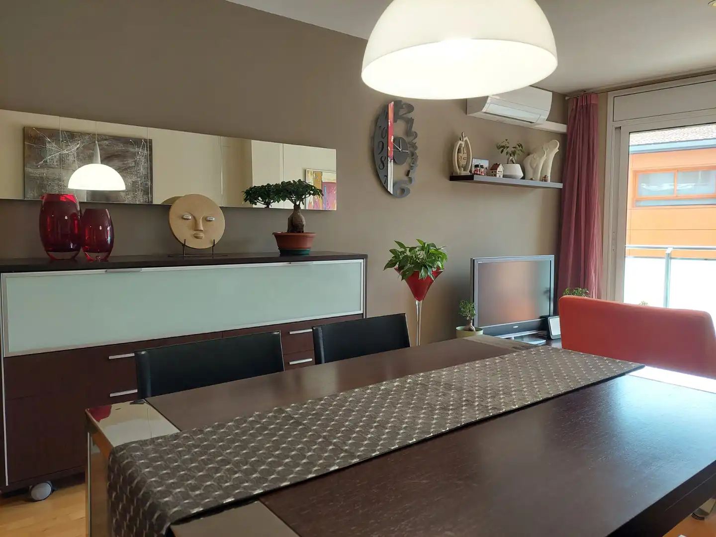 Comedor de Piso en venta en Manresa con Aire acondicionado, Calefacción y Trastero